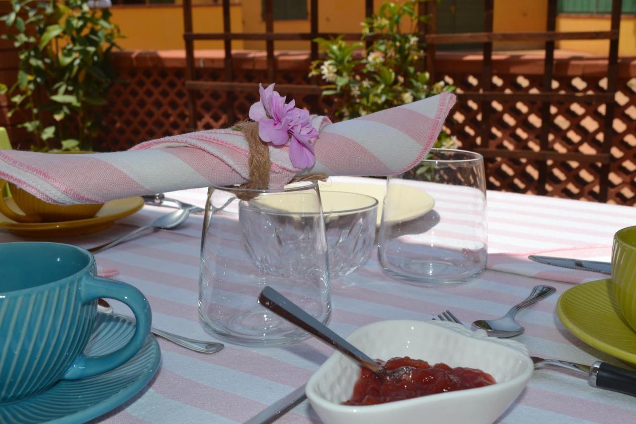 Into The Wild Green B&B Alghero Bagian luar foto